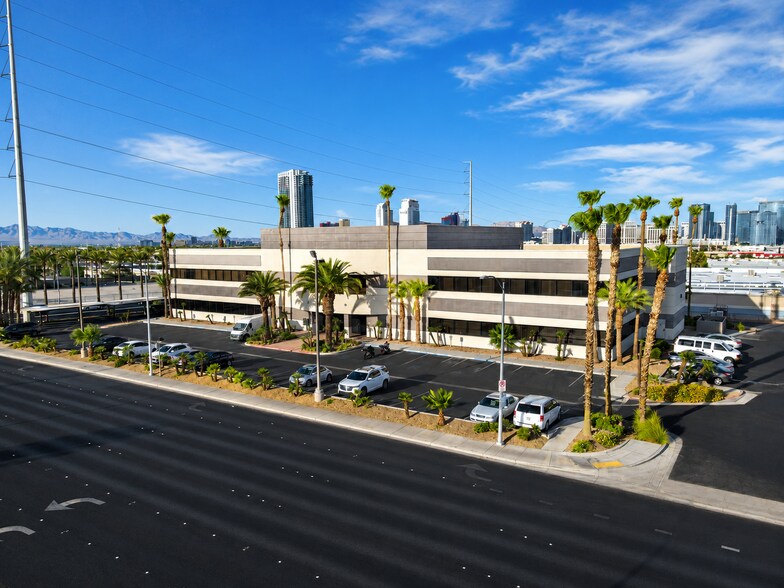 More Photos Of 4530 S Decatur Blvd, Las Vegas Medical For Sale