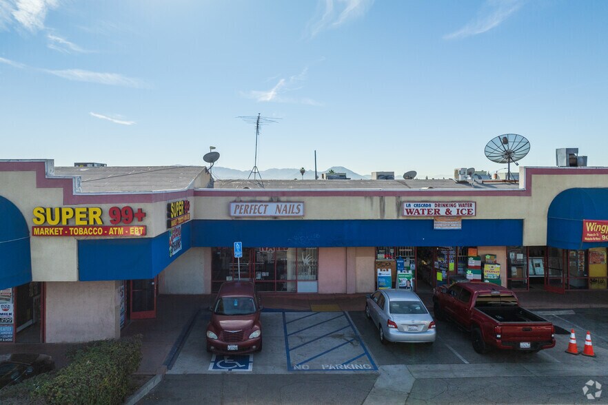 More Photos Of 331 E 9th St, San Bernardino Freestanding For Lease