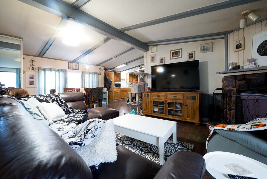 More Photos Of 292-304 Wade Rd, Liberty Apartments For Sale