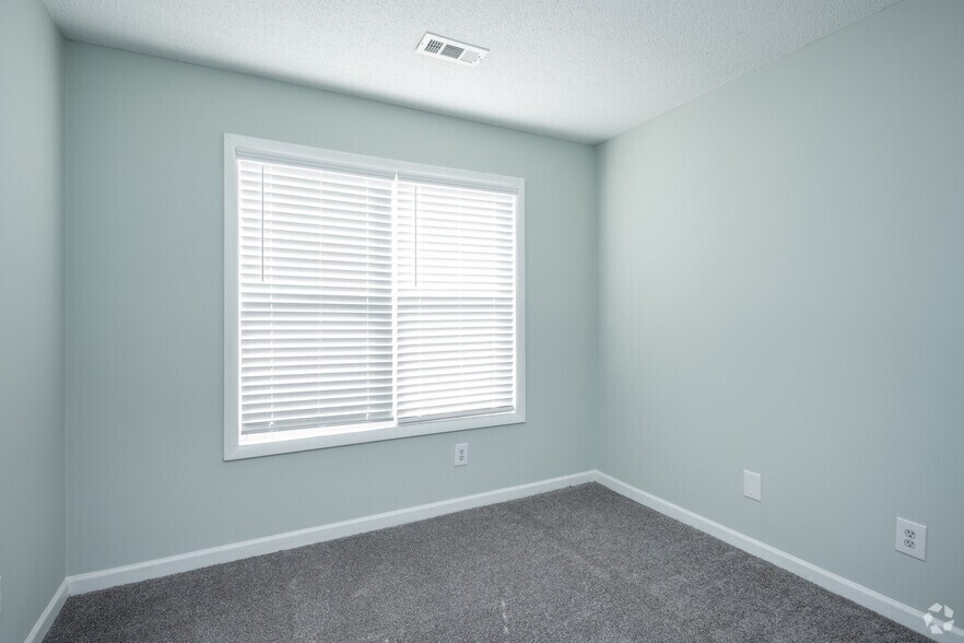 More Photos Of 122 Wendy Hill Way, Piedmont Apartments For Sale