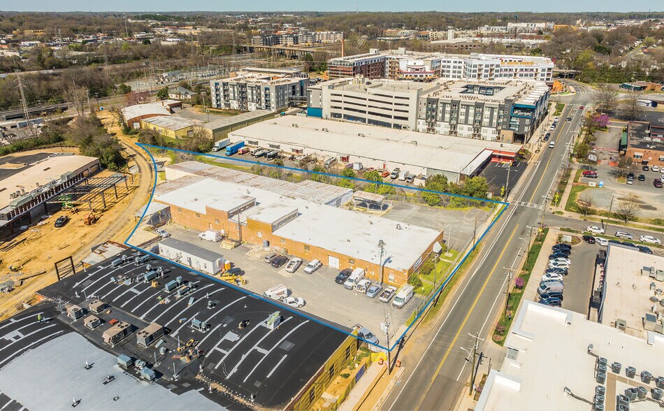 Primary Photo Of 2321 N Davidson St, Charlotte Specialty For Sale