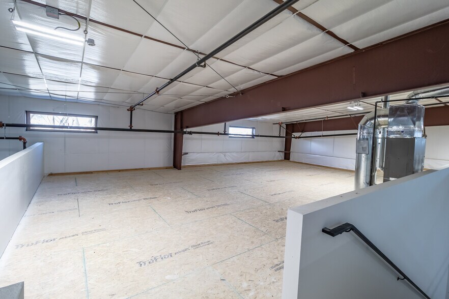 More Photos Of 479 N Broadmore Way, Nampa Warehouse For Sale