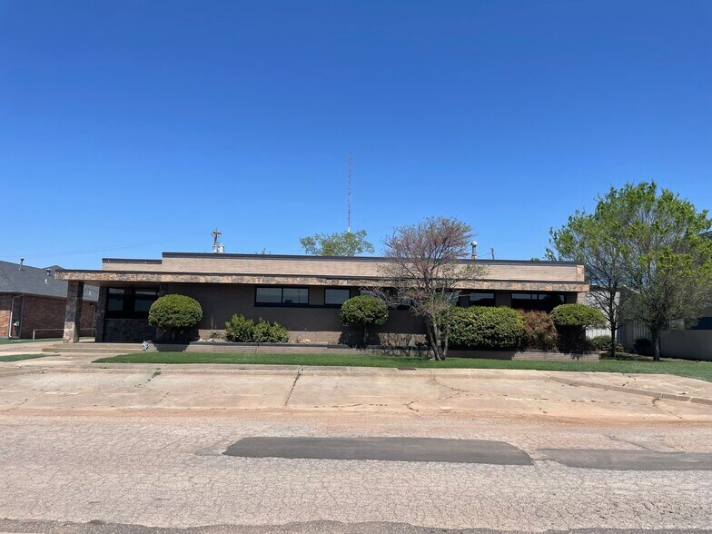 Primary Photo Of 111 NE 26th St, Oklahoma City Office For Lease