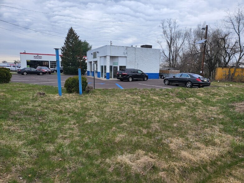 More Photos Of 4333 route 130, Edgewater Park Auto Repair For Sale