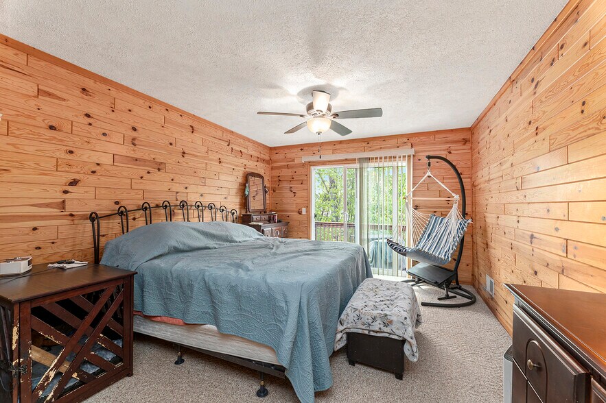 More Photos Of 10392 Houghton Lake dr, Houghton Lake Specialty For Sale