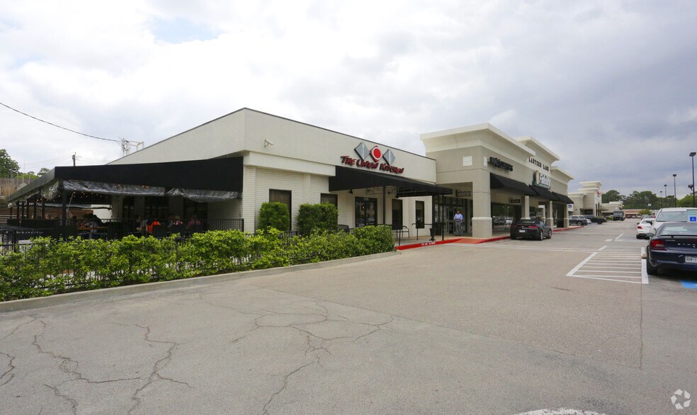 More Photos Of 12522 Memorial Dr, Houston Storefront For Lease