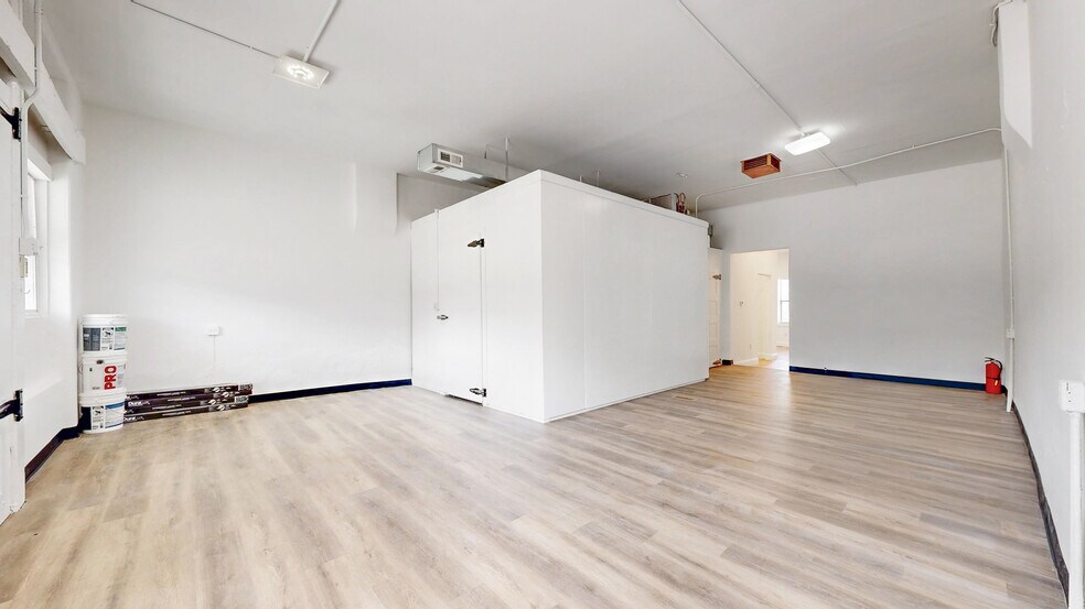 More Photos Of 4342 Delaware St, Denver Warehouse For Sale