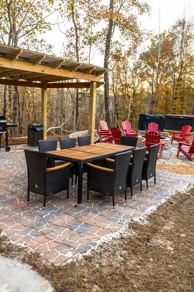More Photos Of 60 Spradley Rd, Eclectic Specialty For Sale