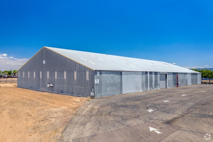 More Photos Of 5220 N 51st Ave, Glendale Unknown For Lease