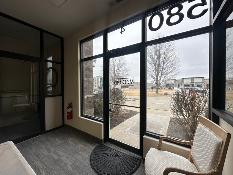 More Photos Of 580 Madison Ave, North Liberty Office For Sale
