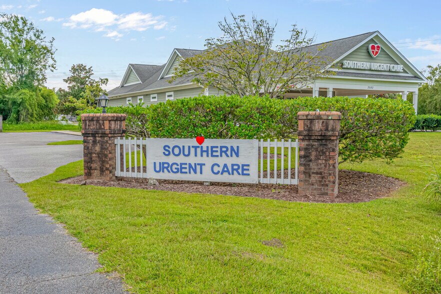 More Photos Of 3583 US-17 BUS, Murrells Inlet Medical For Lease