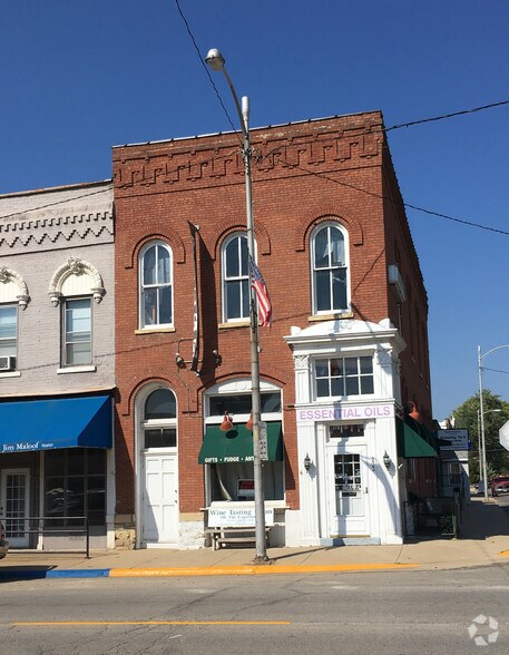 Primary Photo Of 233 5th St, Lacon Storefront Retail Residential For Sale