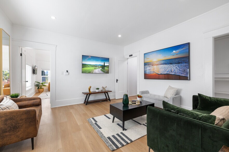 More Photos Of 1055 21st Street, San Diego Apartments For Sale