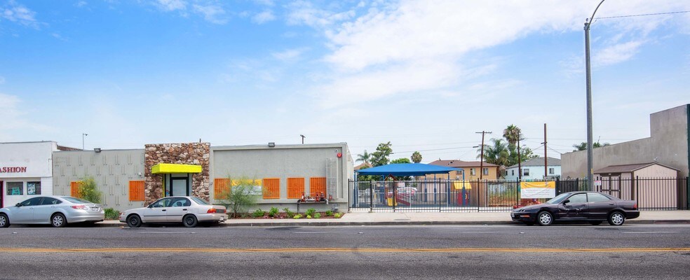 More Photos Of 537 W Compton Blvd, Compton Daycare Center For Sale