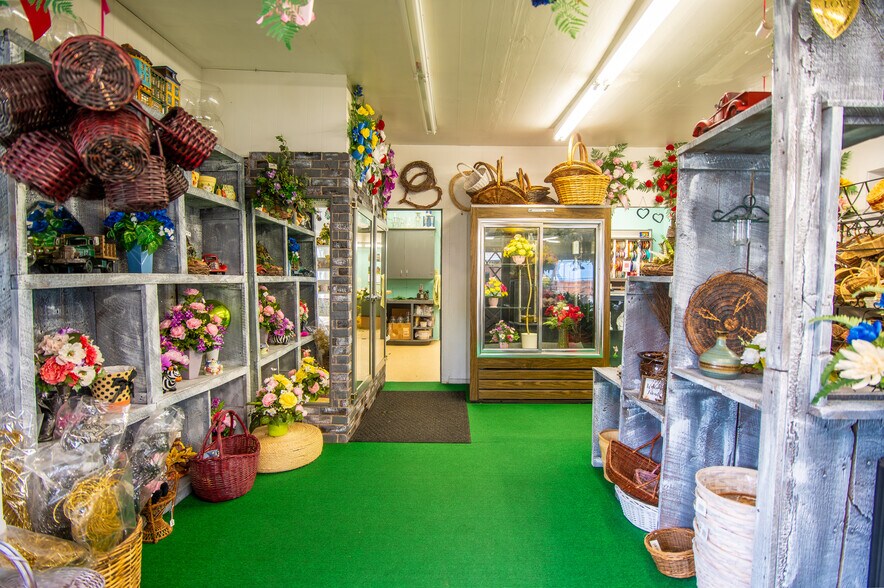 More Photos Of 30 N Market St, Cortez Garden Center For Sale