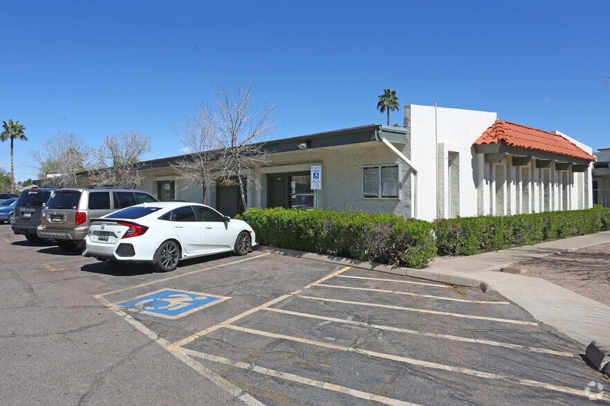 More Photos Of 6730 E McDowell Rd, Scottsdale Office For Sale