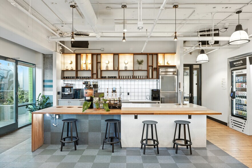 More Photos Of 100 W Broadway, Long Beach Office For Lease