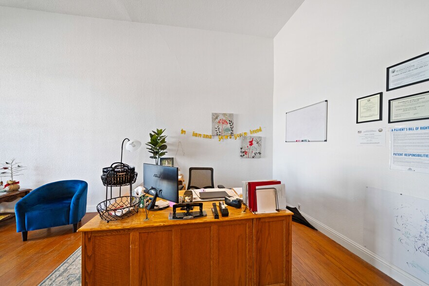 More Photos Of 621-625 Walnut St, Red Bluff Storefront Retail Office For Sale