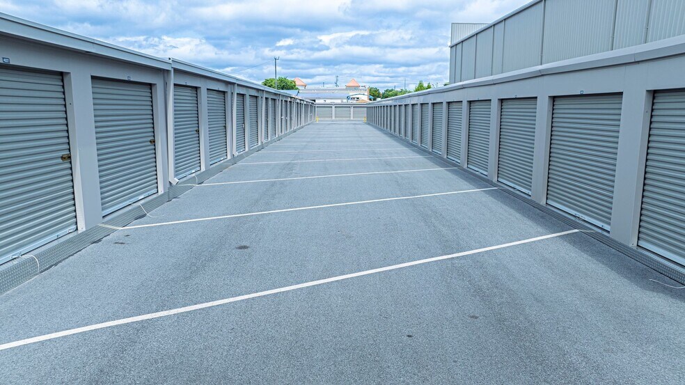 More Photos Of , Simpsonville Specialty For Sale