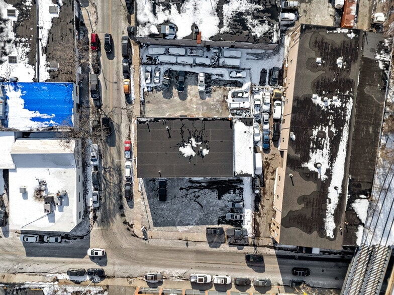 More Photos Of 135 Pleasant St, Lynn Industrial For Sale