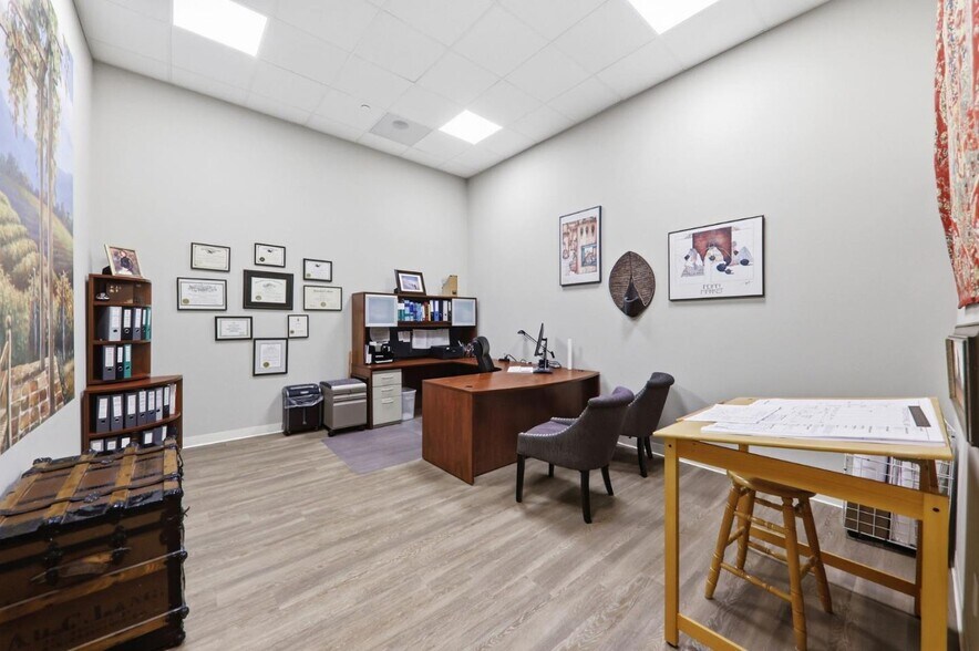 More Photos Of 600 El Camino Real, Belmont General Retail For Sale