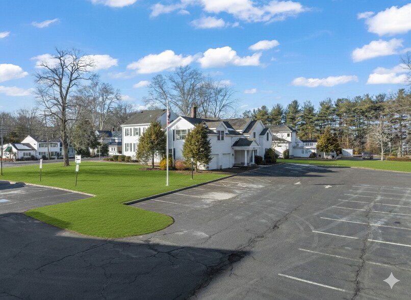 More Photos Of 113 tindall Rd, Middletown Office For Sale