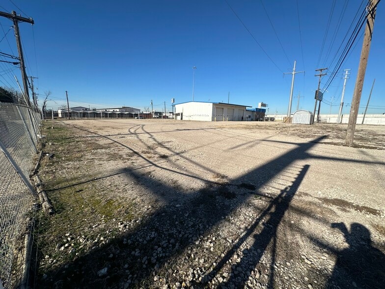 More Photos Of 2764 Interstate 30, Mesquite Land For Sale