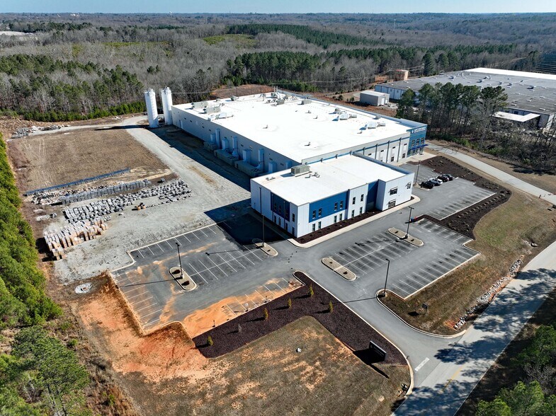 More Photos Of 260 Midway Dr, Union Manufacturing For Lease