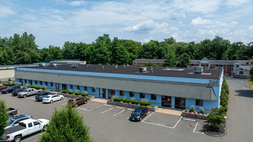More Photos Of 256 Main St, East Windsor Research And Development For Sale