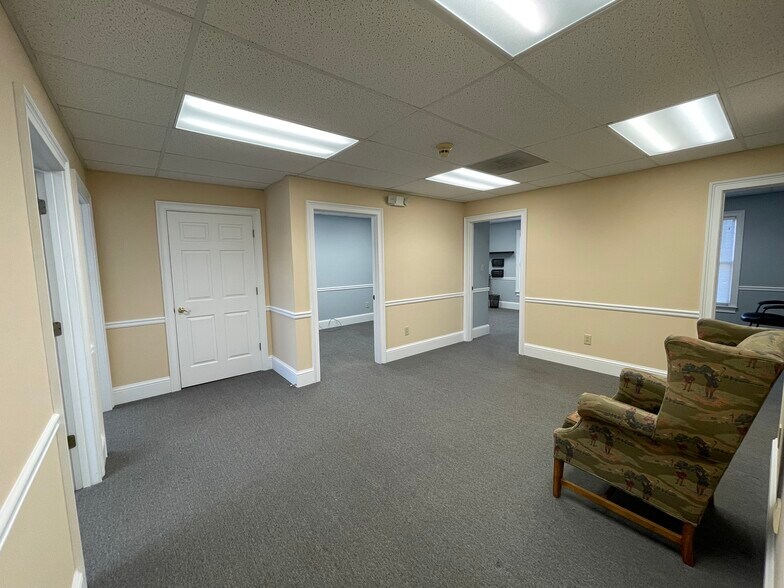 More Photos Of 6298 Baker Ct, Norcross Office For Lease