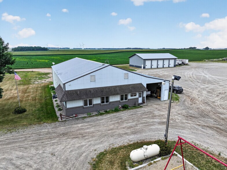 More Photos Of 43553 MN-28, Sauk Centre Warehouse For Sale