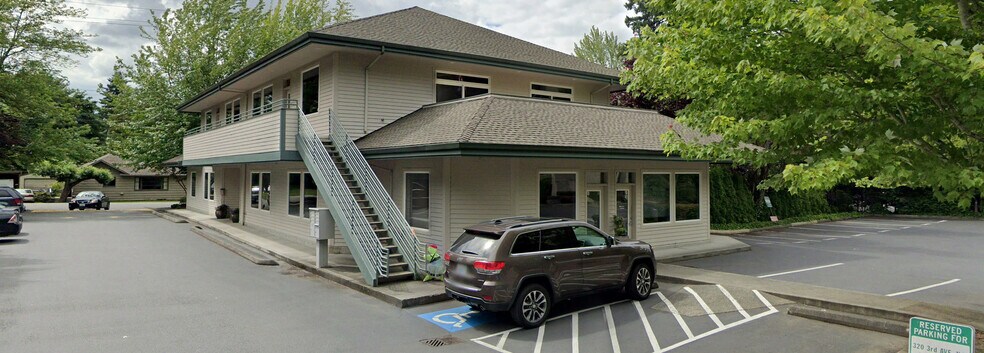 More Photos Of 320 3rd Ave NE, Issaquah Office For Sale