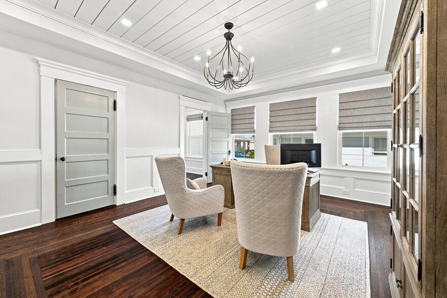 More Photos Of 8 S Main St, New Milford Office For Sale