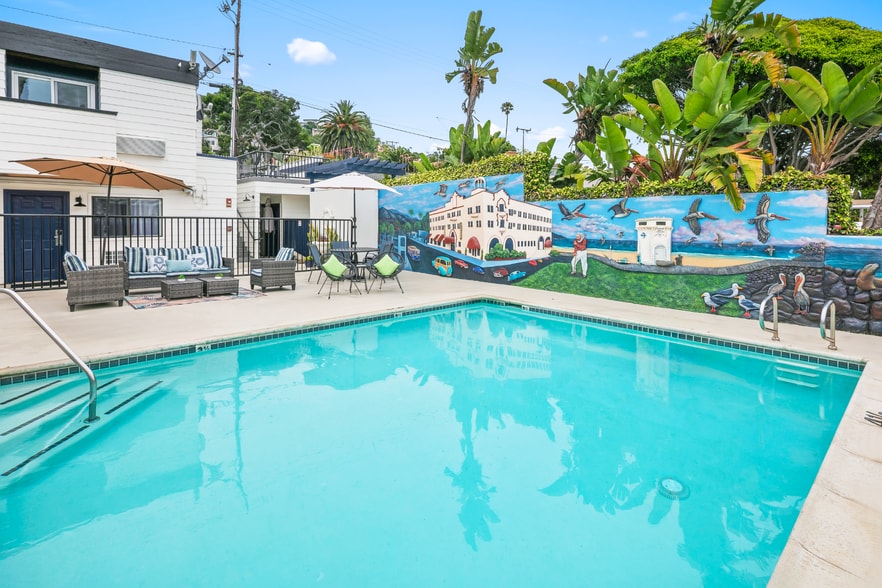 More Photos Of 1404 N Coast Hwy, Laguna Beach Hotel For Sale