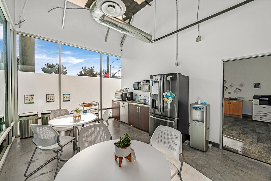 More Photos Of 802 A St, Hayward Apartments For Lease