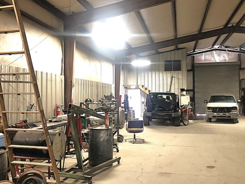 More Photos Of 1121C, HWY 491, Gallup Industrial For Lease