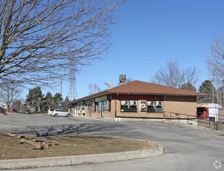 More Photos Of 150 Wissler Rd, Waterloo Freestanding For Lease
