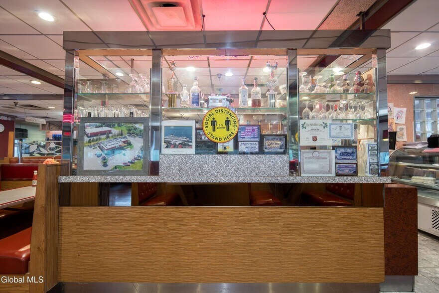 More Photos Of 855 Hoosick St, Troy Restaurant For Sale