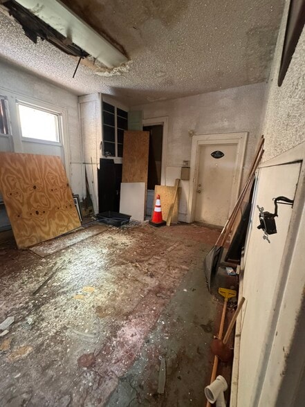 More Photos Of 238 N 53rd St, Philadelphia Funeral Home For Sale