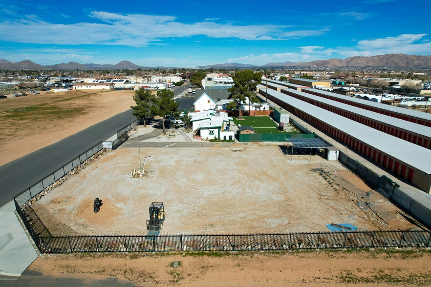 More Photos Of 13519 John Glenn Rd, Apple Valley Office For Lease