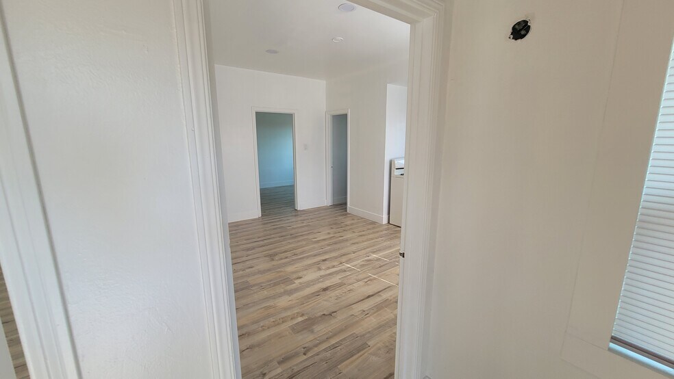 More Photos Of 3177 Guerneville Rd, Santa Rosa Office For Lease