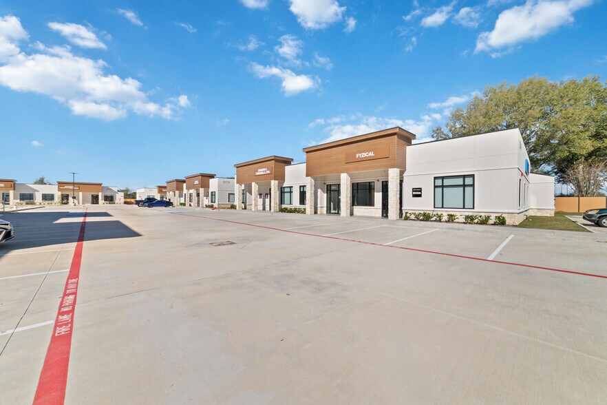 More Photos Of 18747 Mueschke Rd, Cypress Office For Lease