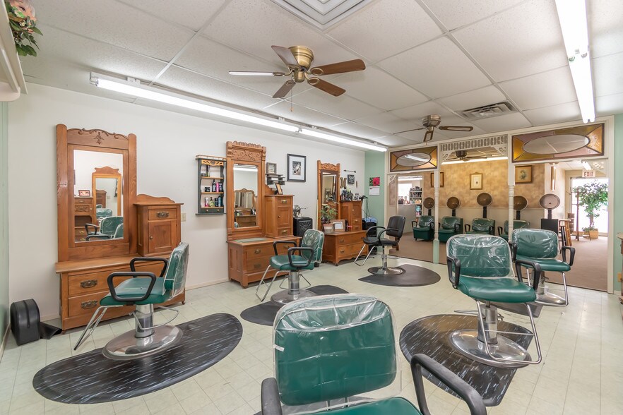 More Photos Of 3920 Nowata Rd, Bartlesville Freestanding For Sale