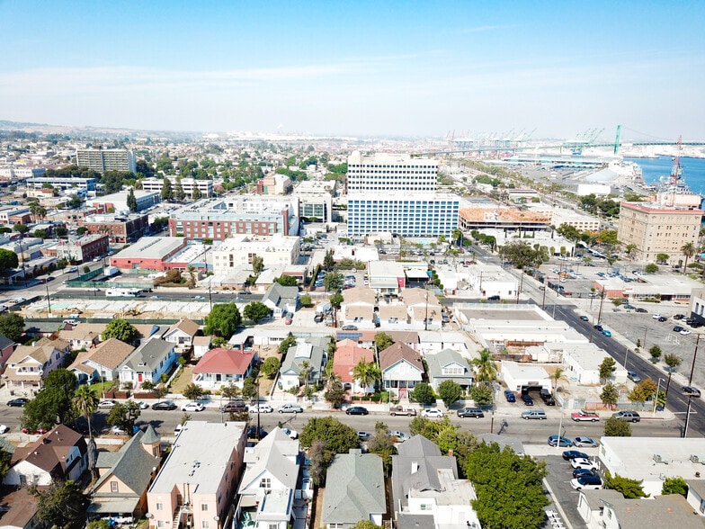 More Photos Of 238 W 10th St, San Pedro Hotel For Sale