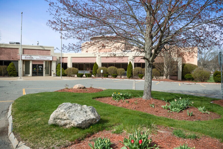 More Photos Of 890 East St, Tewksbury Light Manufacturing For Sale