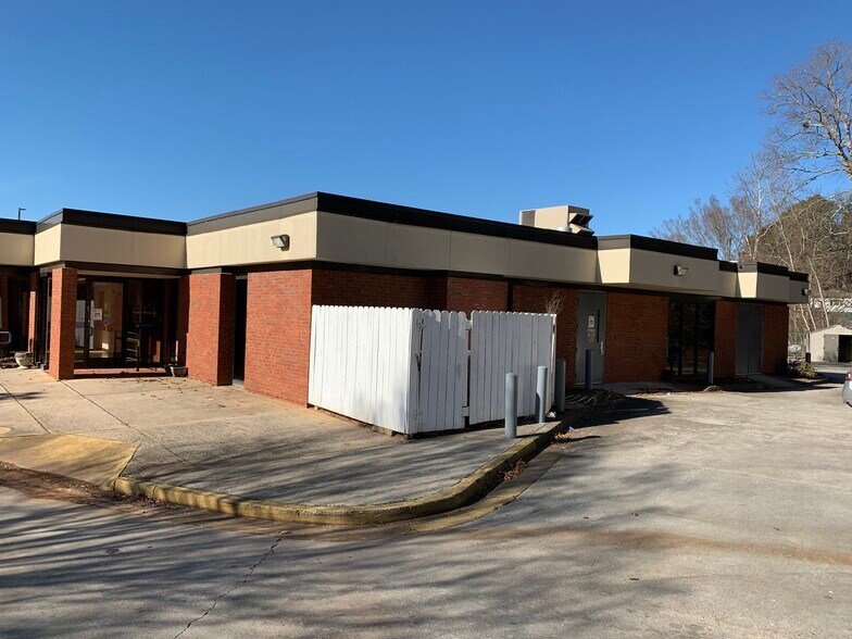 More Photos Of 3865 Medical Park Dr, Austell Medical For Lease