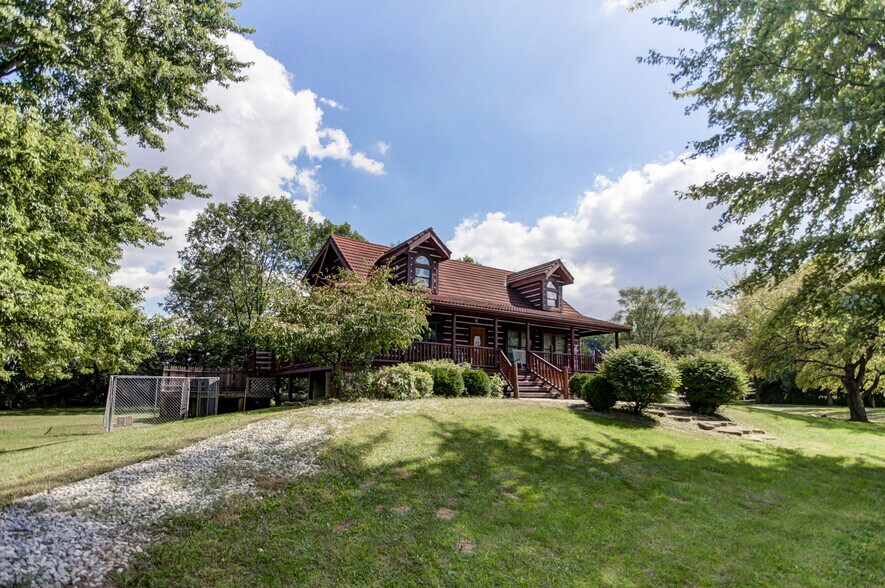 More Photos Of 530 Upper Lewisburg Salem Rd, Brookville Storefront Retail Office For Sale