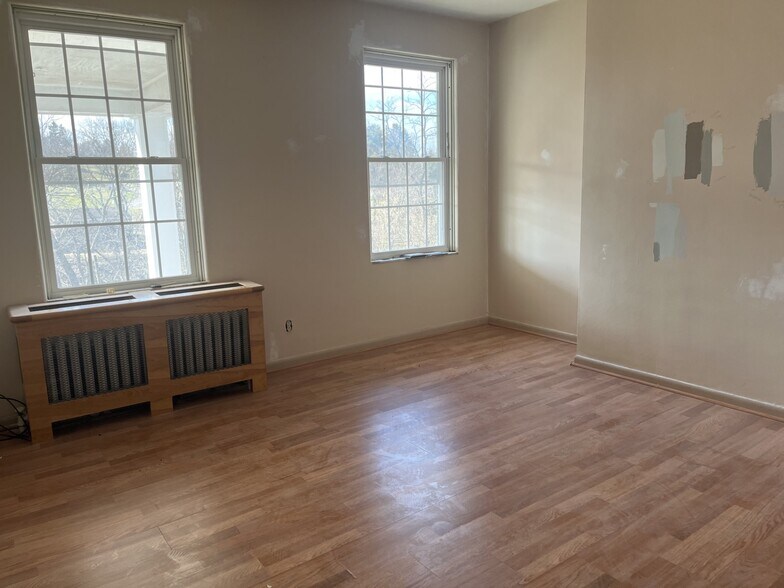 More Photos Of 5347 Brightwood Rd, Bethel Park Continuing Care Retirement Community For Sale