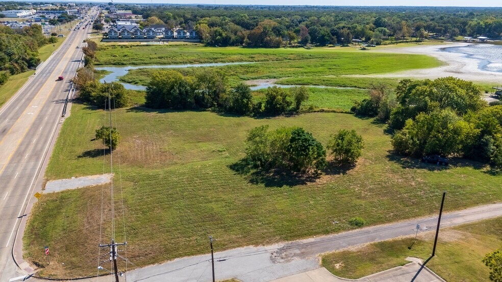 More Photos Of Spruce Trl & Highway 334, Gun Barrel City Land For Sale