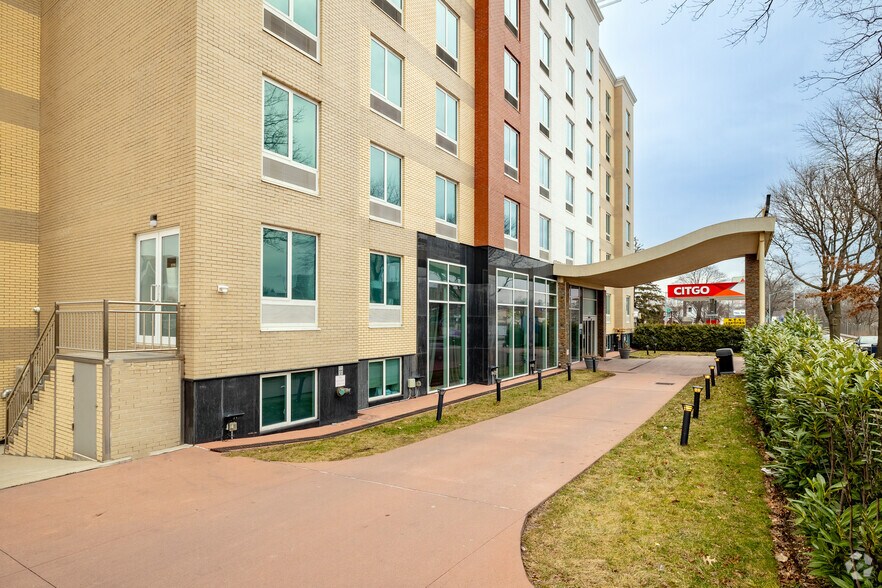 More Photos Of 183-31 Horace Harding Expy, Fresh Meadows Hotel For Sale